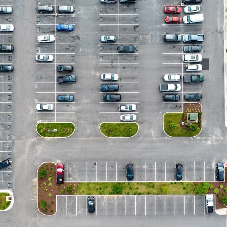 À céder – Boxes véhicules & Places de stationnement aériennes – Urrugne (64)