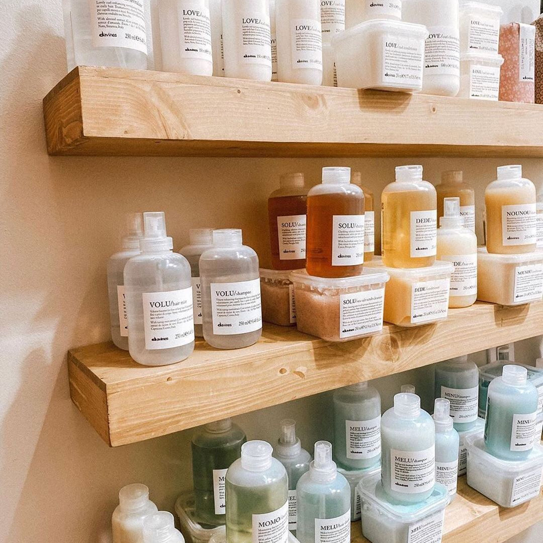 À céder – Stock produits coiffure Davines – Châteaurenard (13)