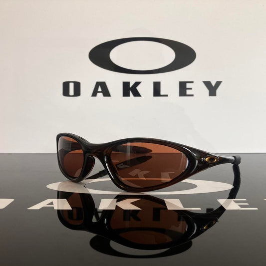 À céder – Stock de prêt-à-porter, lunettes et accessoires – Bordeaux (33)