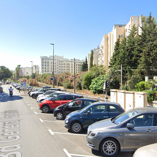 Fonds de commerce tous commerces à Cannes (06), cession encadrée, image représentant les détails du fonds de commerce.