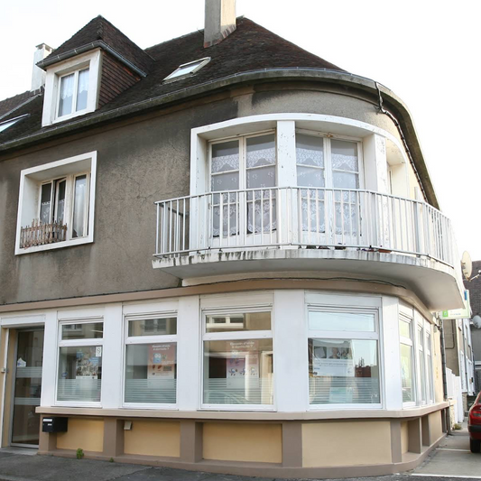Immeuble d’habitation à Le Portel (62) avec architecture moderne et cession encadrée.